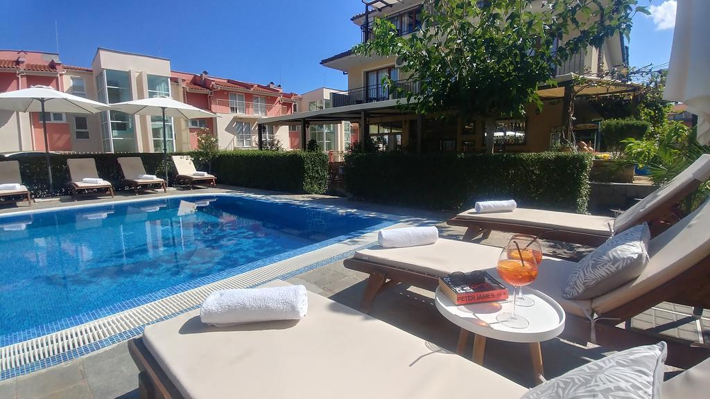 Family Hotel Muses Sozopol Exterior photo